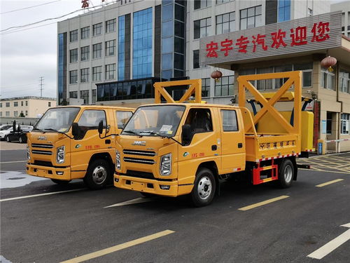 江鈴高速防撞緩沖車 功能、價格與配置詳解及與救護車的協同應用